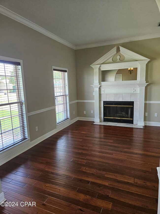 Photo - 2103 Coral Dr