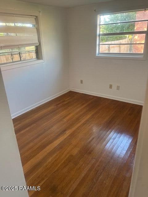 Photo - 307 Monroe St