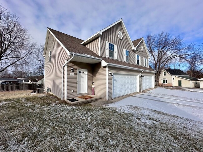 Photo - 1170-1172-1172 S Atrium Ct