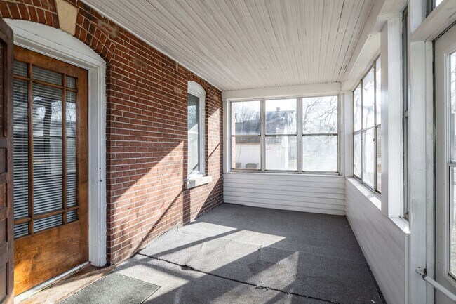 Photo - ds1233 Unit 1233