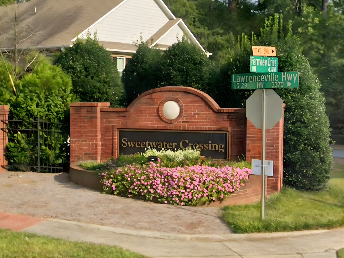 Photo - 3316 Fernview Dr