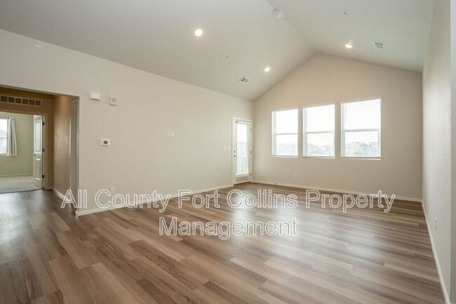 Photo - 2614 Conquest St