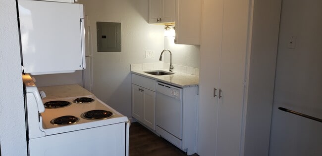 Photo - 5034 El Camino Dr Unit 29