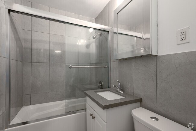 1BR, 1BA - 600SF - Primary Bathroom - Gertrude Suites