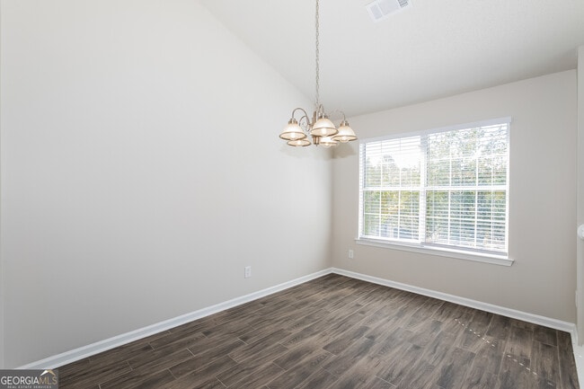 Photo - 3639 Mosswood Ln