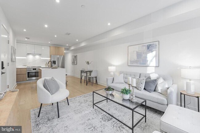 Photo - 4017 Davis Pl NW Unit 6