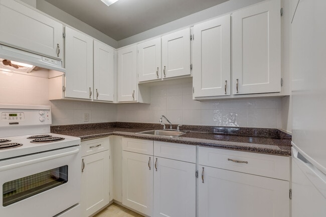 1 BR - Marine Terrace