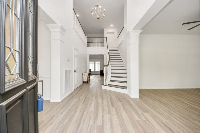 Photo - 7130 Glenwood Dr