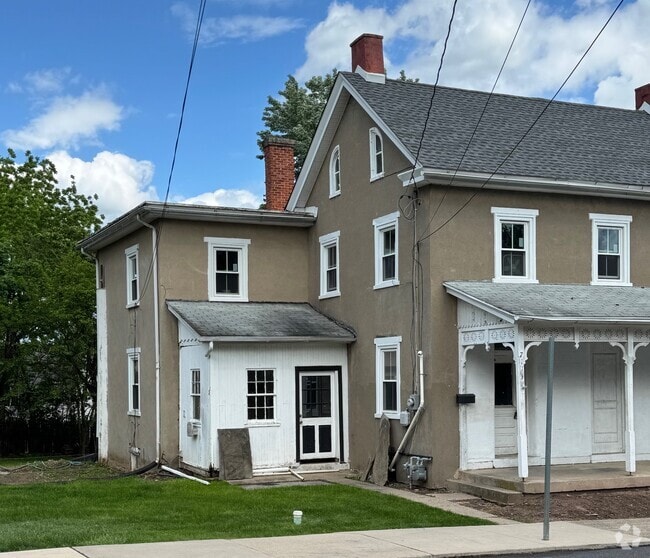Building Photo - 711 Vine St Rental