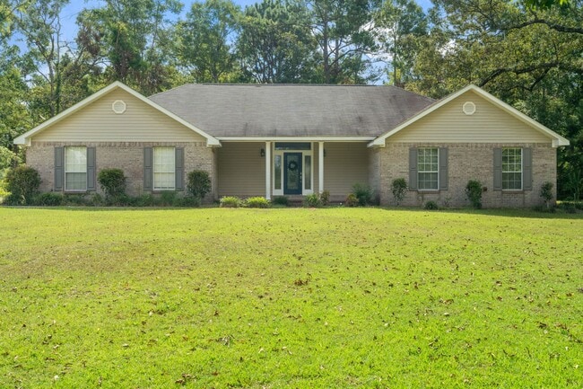 Building Photo - 330 Boggy Hollow Rd