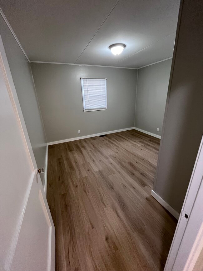 Photo - 1748 W 15th St