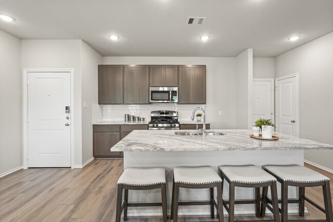 Photo - 1215 Hugh Lndg Rd