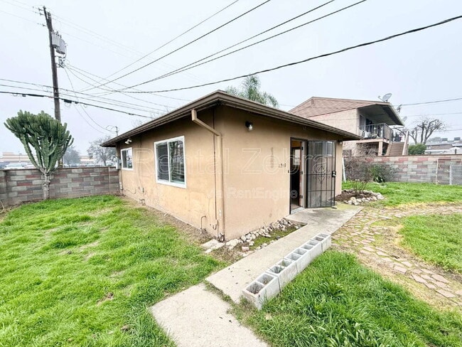 Photo - 1248 W 19th St