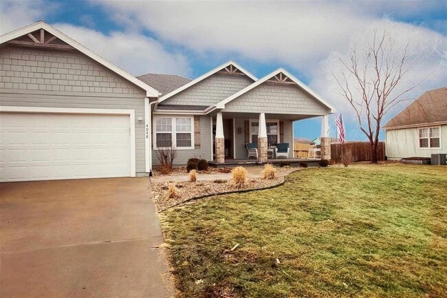 Building Photo - Italian Estates Property Management