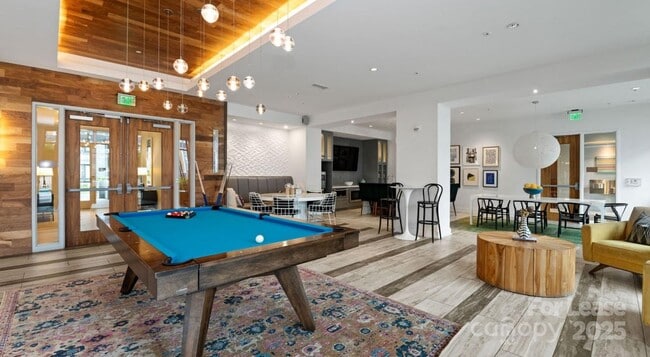 Photo - 650 E Brooklyn Vlg Ave Unit S1