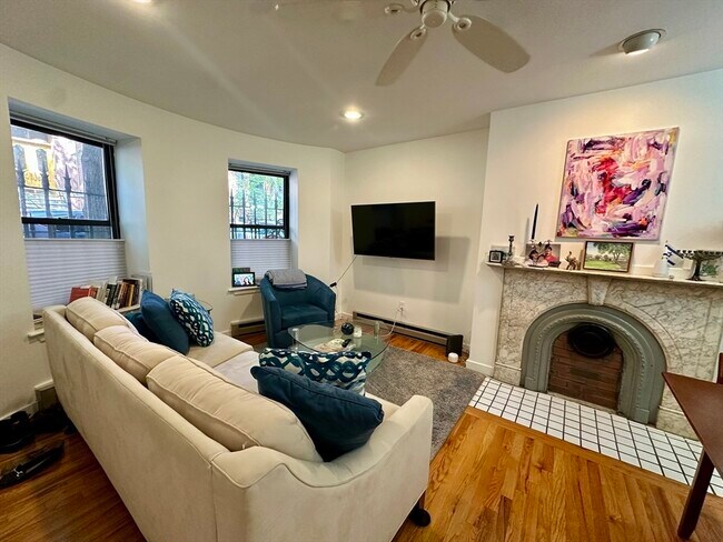 Photo - 46 Dwight St Unit 2