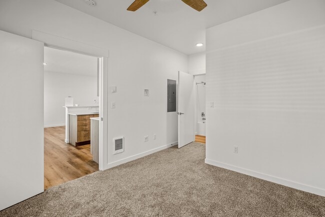 Silverbrook Apartments
