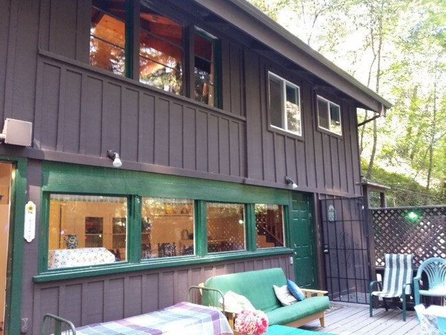 Building Photo - 11135 Ice Box Canyon Rd Rental
