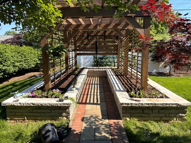 Photo - 1008 Lambeth Dr Unit W/OSauna