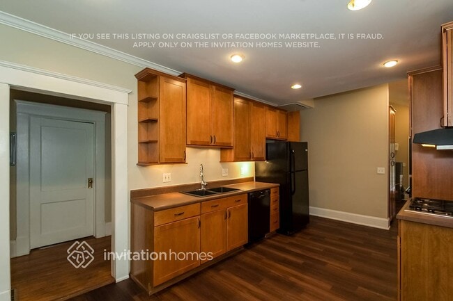 Photo - 317 Stovall St SE