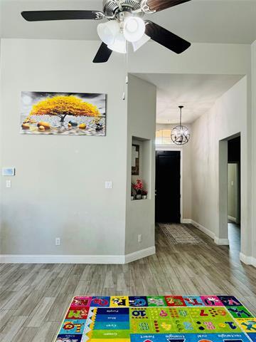 Photo - 1033 Almond St