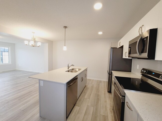 Photo - 1083 Cy Becker Rd NW