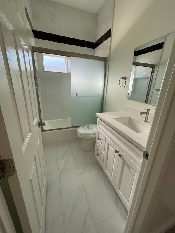 Photo - 8242 Yarrow St Unidad 1/2