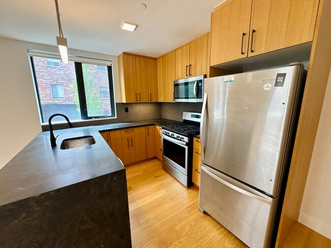 80 Gardner St Unit 1