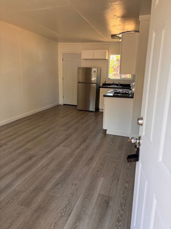 Photo - R144 Unit 144