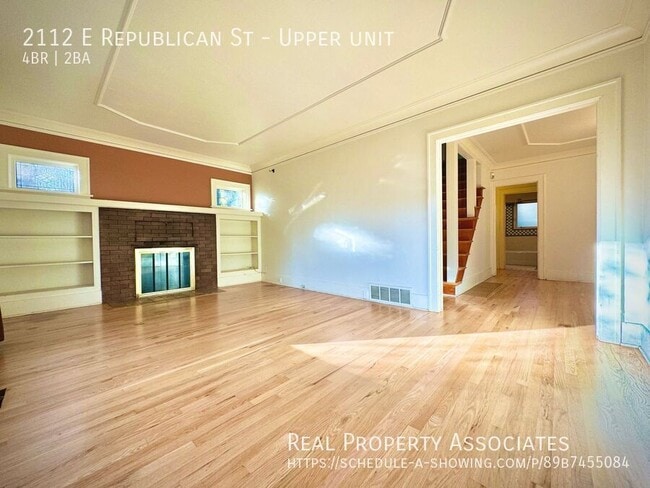 Photo - 2112 E Republican St Unit Upper