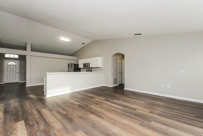 Photo - 232 Tiffany Ct