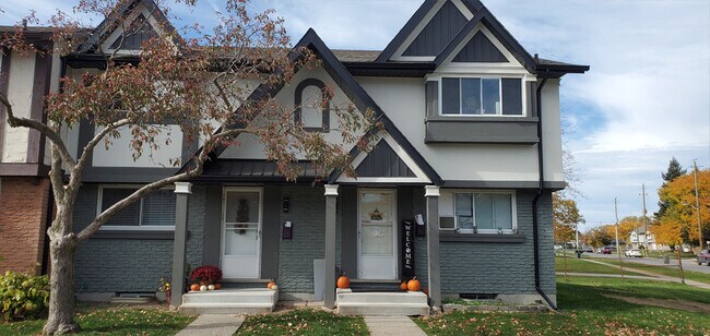 Photo - Briarfield Estates - South