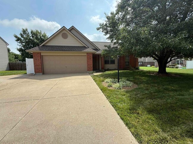 Building Photo - 7131 Greenlake Dr Rental