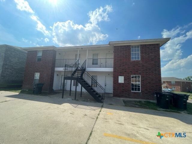 Building Photo - 3201 Hereford Ln Unit C-D Rental