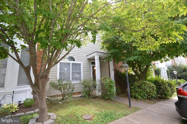 Building Photo - 112 W Park Dr Rental