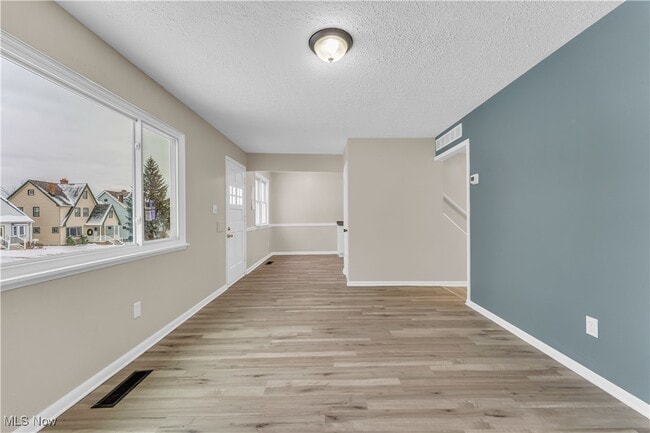 Photo - 7611 Newport Ave