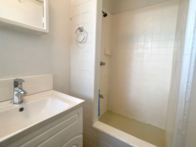 Photo - 264 Ka?iulani Ave Unit 21