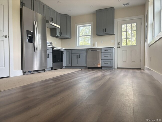 Photo - 6 Sharon Station Rd