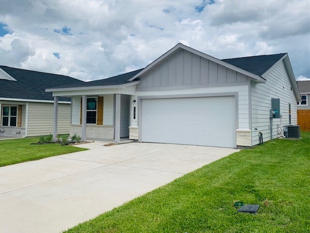 Building Photo - 107 Bering Dr