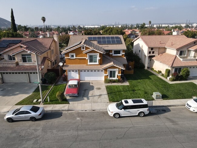 Building Photo - 15734 Willow Dr Rental