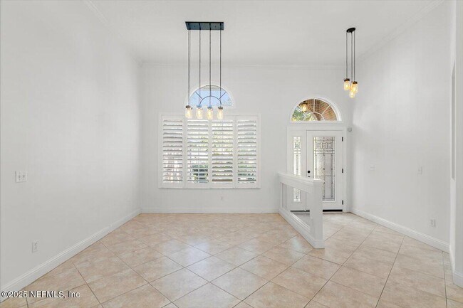 Photo - 4126 Richmond Park Dr E