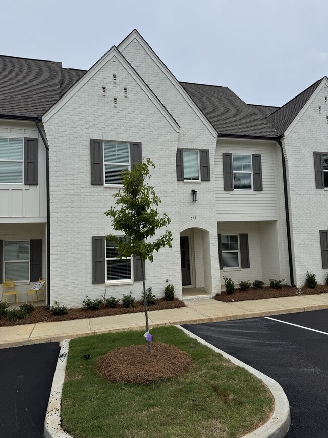 Building Photo - 671 Cottage Grv Cir