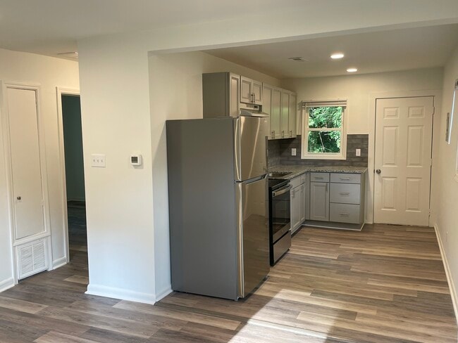 Photo - 1826 Taylor Ave