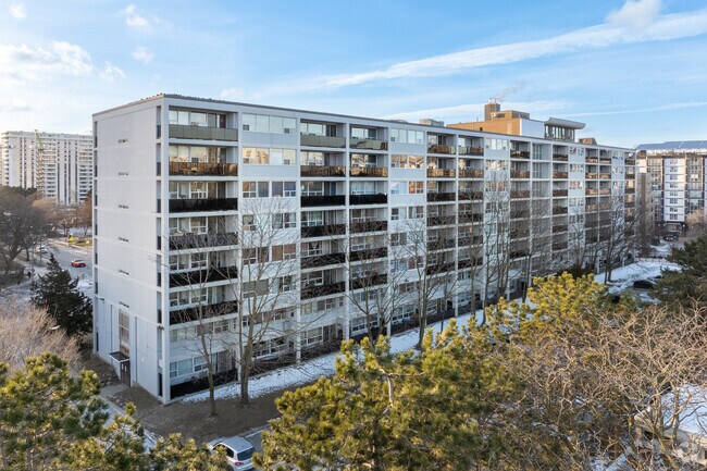 Photo - 1 Deauville Lane