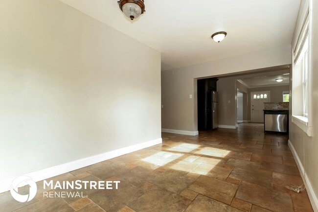 Photo - 104 Ramona Cir