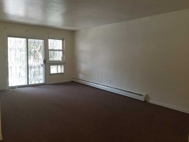 Photo - 41-85 Denman St Unidad 2