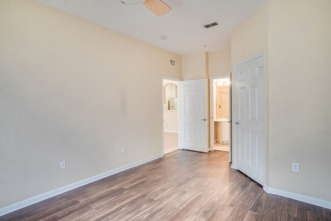 Photo - Cute 3/2 Condo in Horizons at Vista Lakes (Gated) with Updated Flooring and Front Parking Space