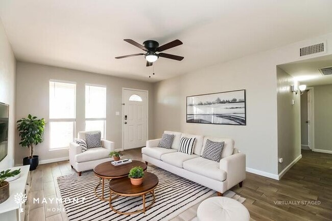Photo - 3117 E Caballero St
