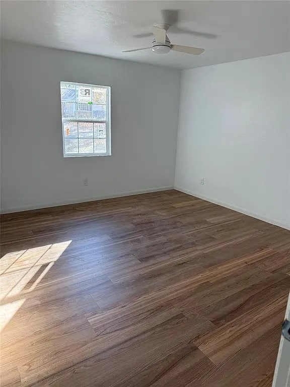 Photo - 1123 W Brooks St