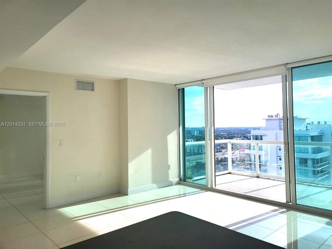 Photo - 1861 NW S River Dr Unit 2603